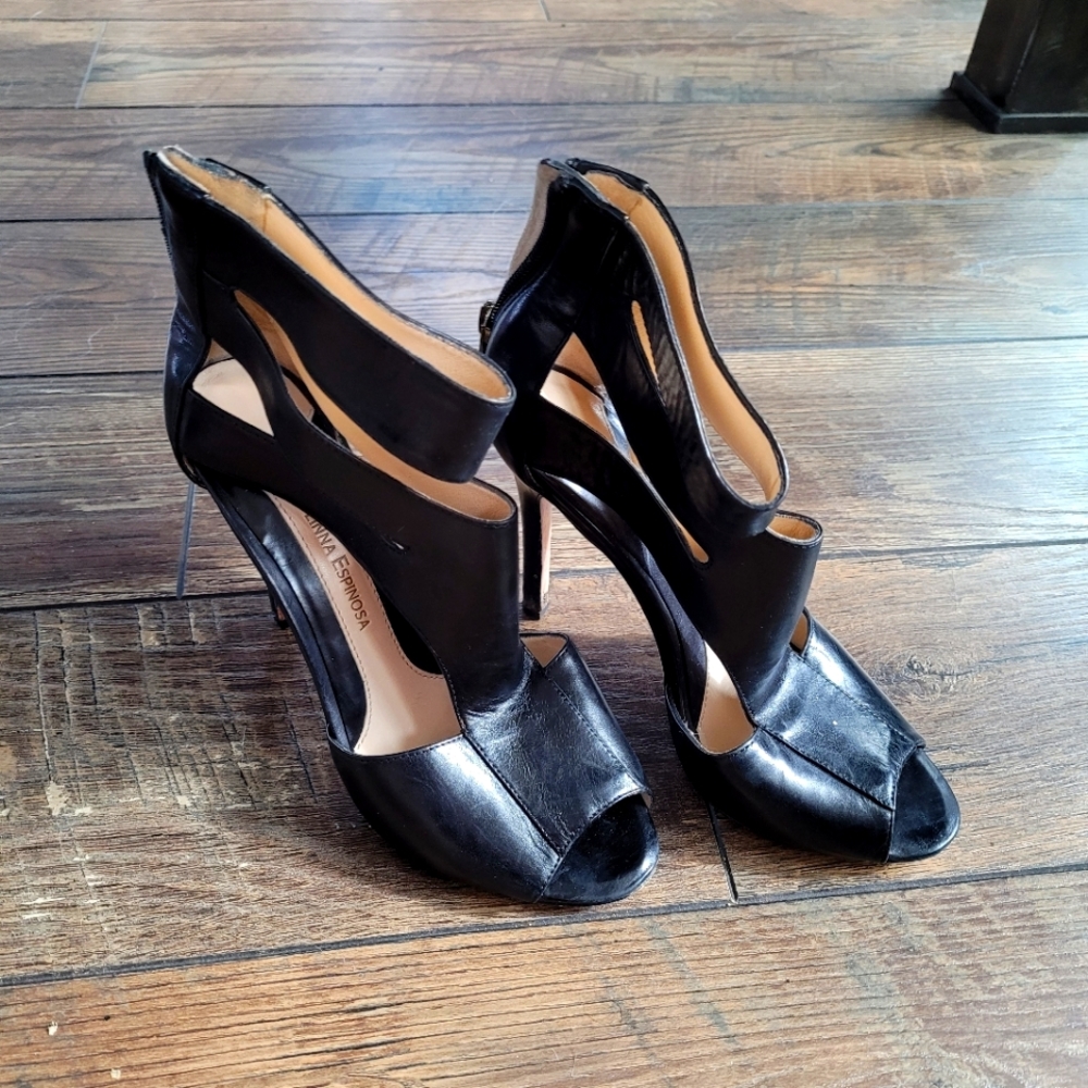 Women's Size 7 Heels